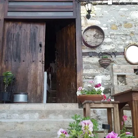 Homestay Limaki Konak Sirince