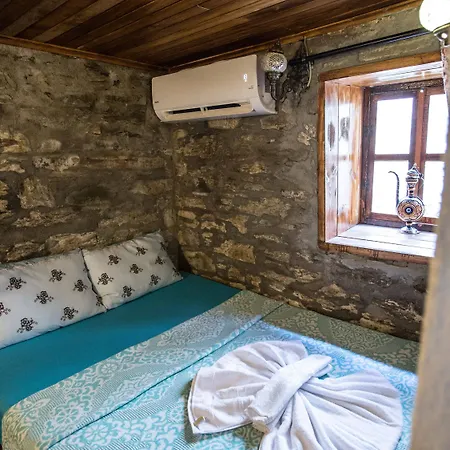 Limaki Konak Sirince Homestay *