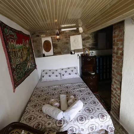 Limaki Konak Sirince Gazde/Camere de închiriat